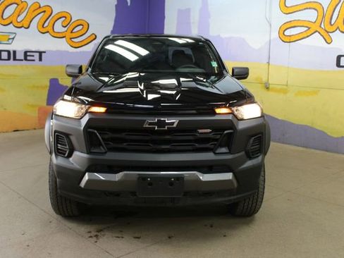 Used 2024 Chevrolet Colorado Trail Boss w/ Advanced Trailering Package AWD/4WD image 3