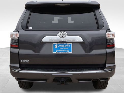 Used 2022 Toyota 4Runner Limited AWD/4WD image 4