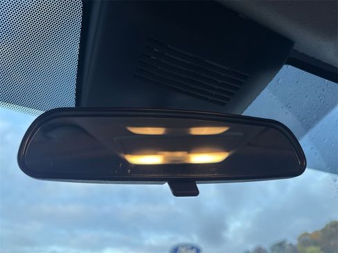 Used 2024 Nissan Sentra SR w/ Trunk Package image 30