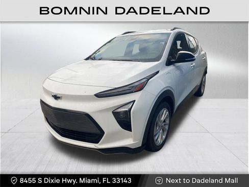 Used 2023 Chevrolet Bolt EUV LT image 1