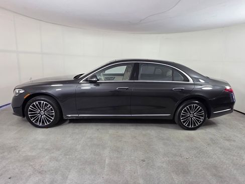 Certified 2023 Mercedes-Benz S 580 4MATIC Sedan image 7