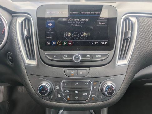 Used 2023 Chevrolet Malibu LT FWD image 13