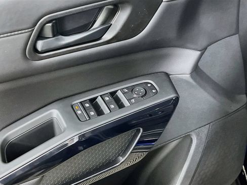 New 2026 Nissan Pathfinder SV AWD/4WD image 15