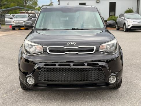 Used 2016 Kia Soul + w/ Primo Package FWD image 4
