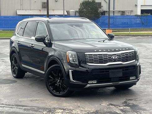 Used 2021 Kia Telluride SX w/ SX Prestige Package AWD/4WD image 3