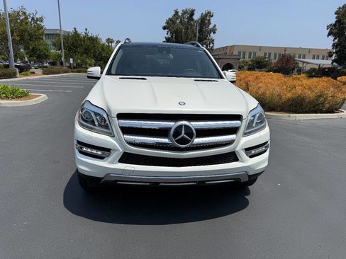 Used 2013 Mercedes-Benz GL 450 4MATIC image 8