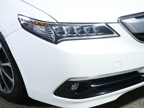 Used 2015 Acura TLX V6 w/ Technology Package FWD image 16