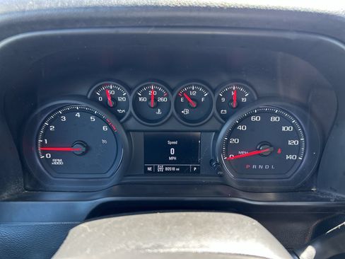 Used 2019 Chevrolet Silverado 1500 Custom w/ Custom Value Package AWD/4WD image 27