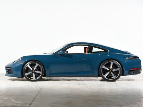 Used 2024 Porsche 911 Carrera S RWD image 15