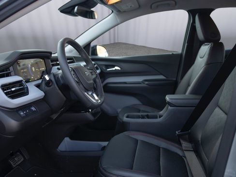 New 2027 Chevrolet Bolt RS w/ Technology Package FWD image 11