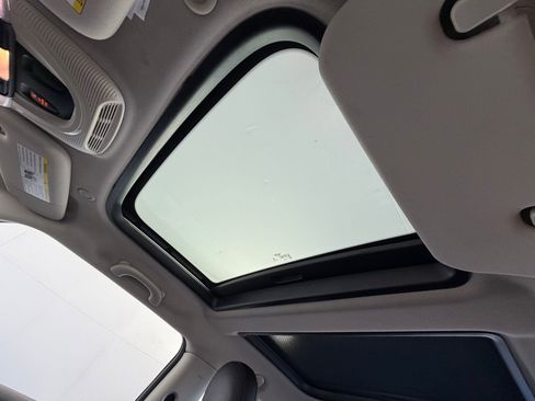 Used 2019 MINI Cooper 2-Door Hardtop image 14