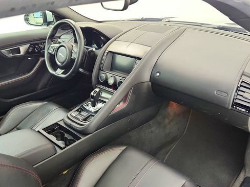 Used 2017 Jaguar F-TYPE S RWD image 23