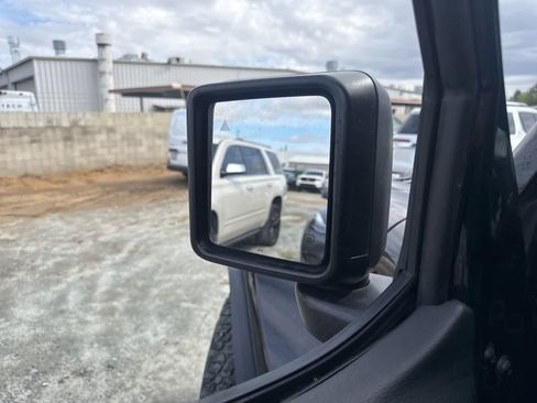 Used 2021 Jeep Wrangler Unlimited Rubicon w/ Xtreme Recon 35" Tire Package image 18