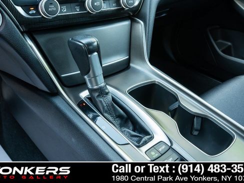 Used 2021 Honda Accord Sport image 29
