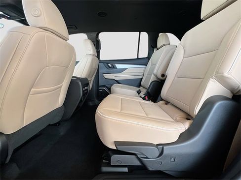 New 2026 Buick Enclave Preferred w/ Power Package image 17