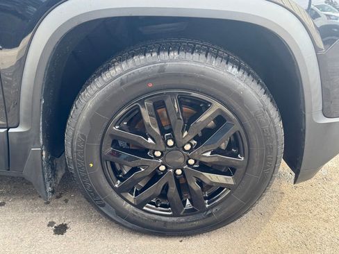 Used 2017 GMC Acadia SLE w/ Driver Alert Package I image 65