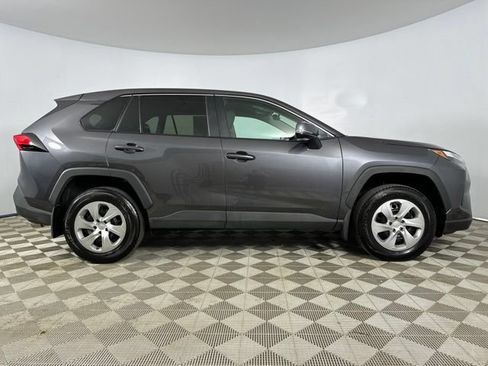 Used 2023 Toyota RAV4 LE AWD/4WD image 12