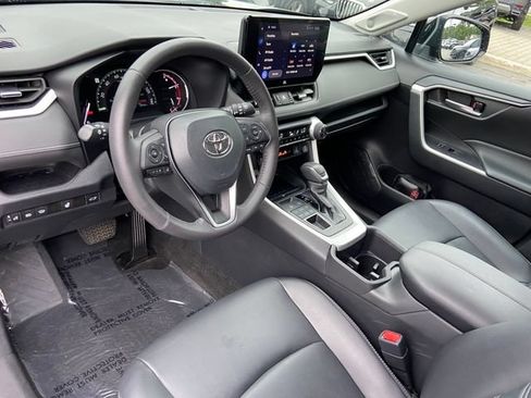 Used 2023 Toyota RAV4 XLE Premium AWD/4WD image 24