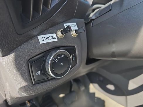Used 2016 Ford Transit Connect XL FWD image 12