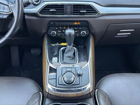 Used 2022 MAZDA CX-9 Signature image 26