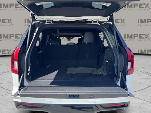 Used 2025 Ford Expedition Max Platinum w/ Stealth Appearance Package AWD/4WD image 14