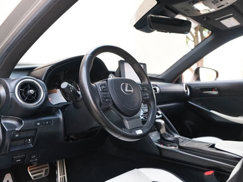 Used 2022 Lexus IS 350 F Sport image 19