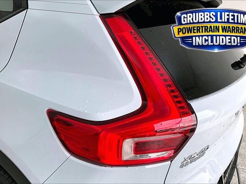 New 2026 Volvo XC40 B5 Core AWD/4WD image 40