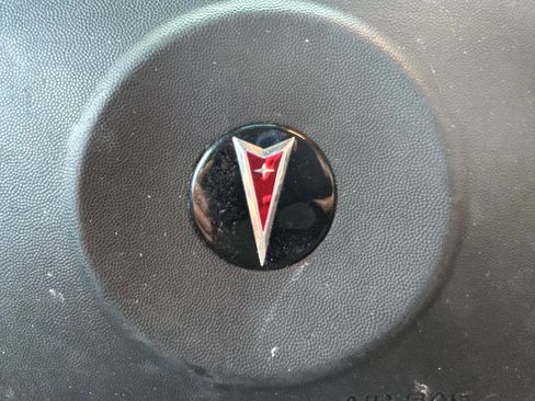 Used 2006 Pontiac Grand Prix w/ Preferred Package FWD image 20