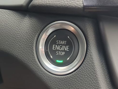 New 2025 Cadillac CT4 Premium Luxury image 30