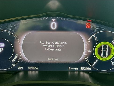 Used 2024 MAZDA CX-90 Plug-In Hybrid w/ Premium Plus AWD/4WD image 16
