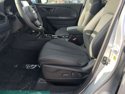 Used 2026 Subaru Forester Premium AWD/4WD image 15