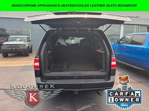 Used 2012 Lincoln Navigator L 4WD image 8
