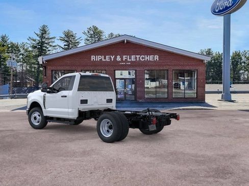 New 2026 Ford F350 XL w/ XL Chrome Package AWD/4WD image 4