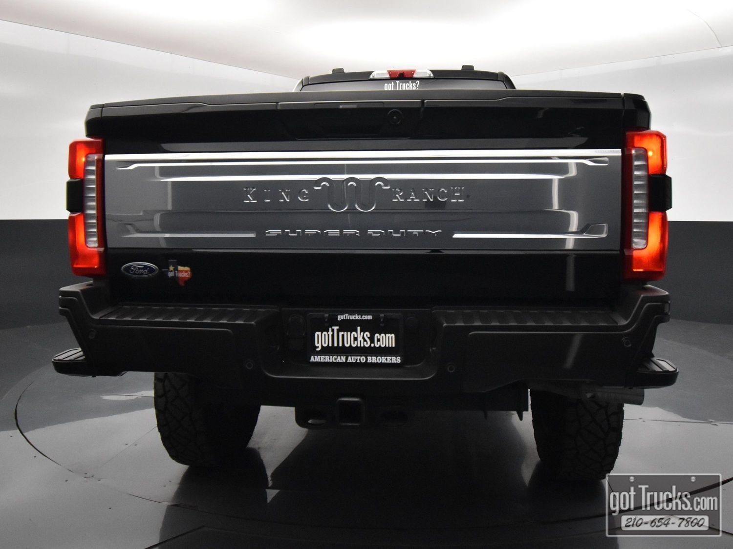 Used 2025 Ford F250 King Ranch AWD/4WD image 6