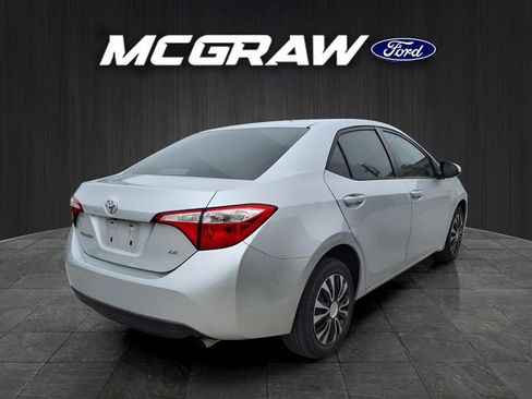 Used 2016 Toyota Corolla LE image 6