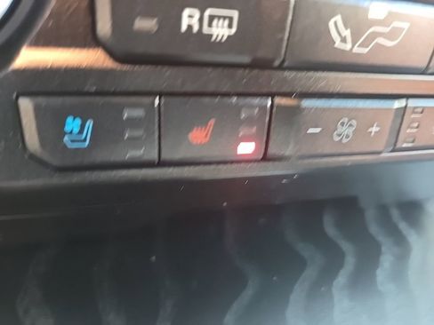 Used 2018 Ford F150 Platinum w/ Equipment Group 701A Luxury image 20