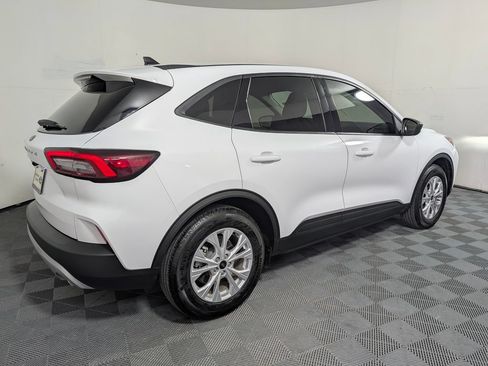 Certified 2025 Ford Escape Active FWD image 2