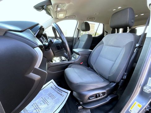 Used 2021 Chevrolet Traverse LT w/ LPO, Floor Liner Package image 11