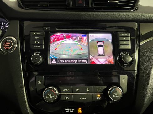 Used 2021 Nissan Rogue Sport SL w/ Premium Package AWD/4WD image 15