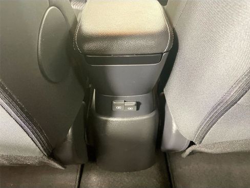 Used 2023 Nissan Kicks S image 23