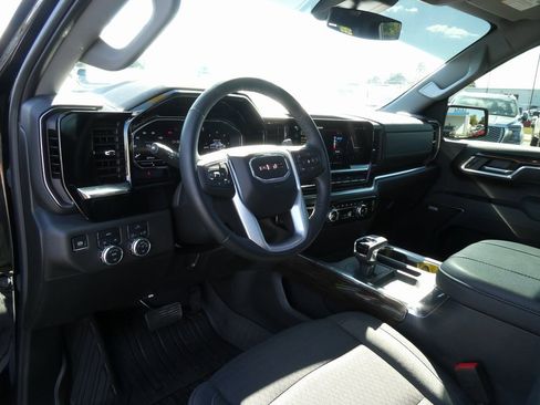 Certified 2025 GMC Sierra 1500 Elevation w/ Preferred Package image 20