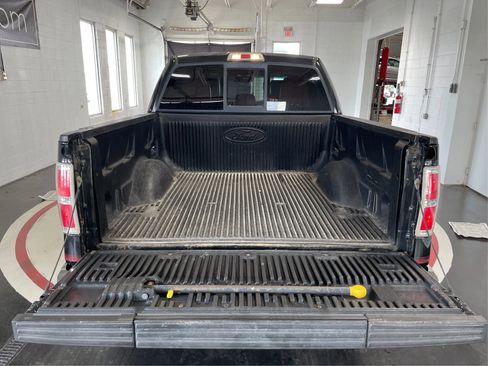 Used 2013 Ford F150 Limited image 12