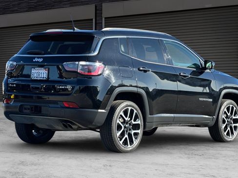 Used 2018 Jeep Compass Limited w/ Navigation Group image 4
