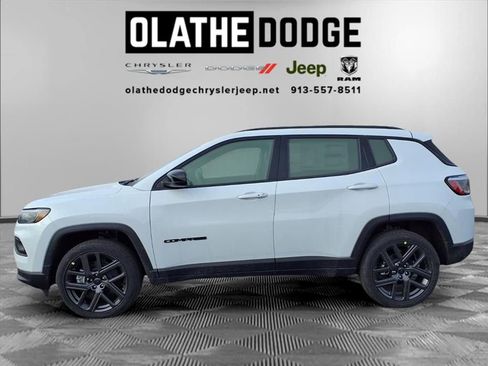 New 2026 Jeep Compass Latitude AWD/4WD image 17