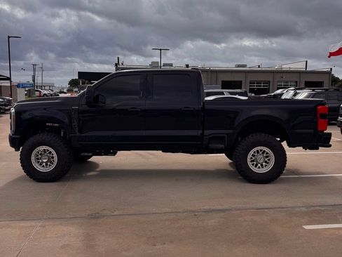 Used 2026 Ford F250 Platinum AWD/4WD image 4