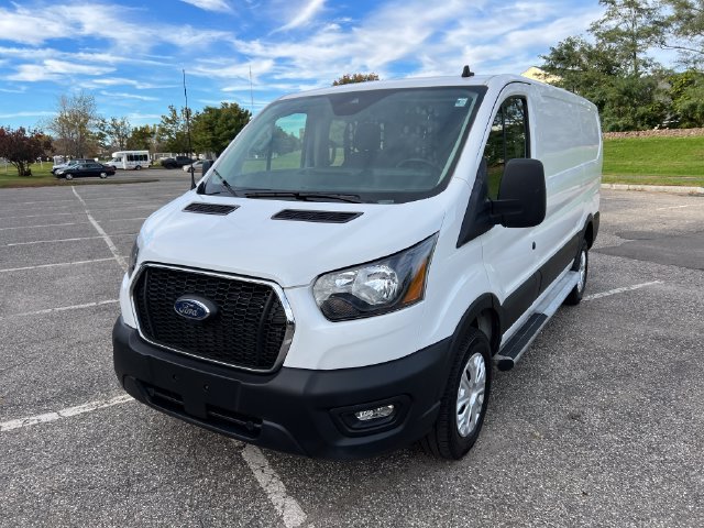 Used 2025 Ford Transit 250 Low Roof w/ Exterior Upgrade Package RWD image 4