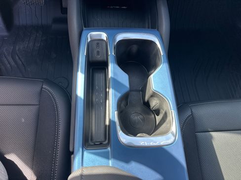 New 2026 Chevrolet Equinox EV LT image 14