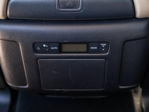 Used 2023 Nissan Armada SL w/ Captain's Chairs Package RWD image 18