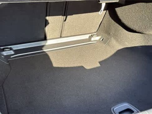 Certified 2025 Mercedes-Benz CLE 300 4MATIC Coupe image 29