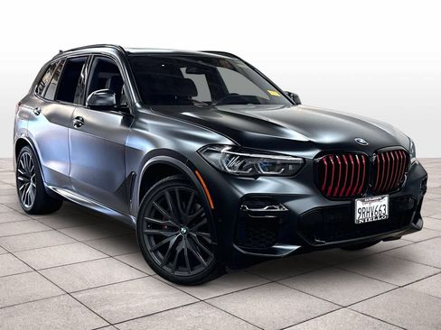 Used 2022 BMW X5 xDrive40i w/ M Sport Package AWD/4WD image 2